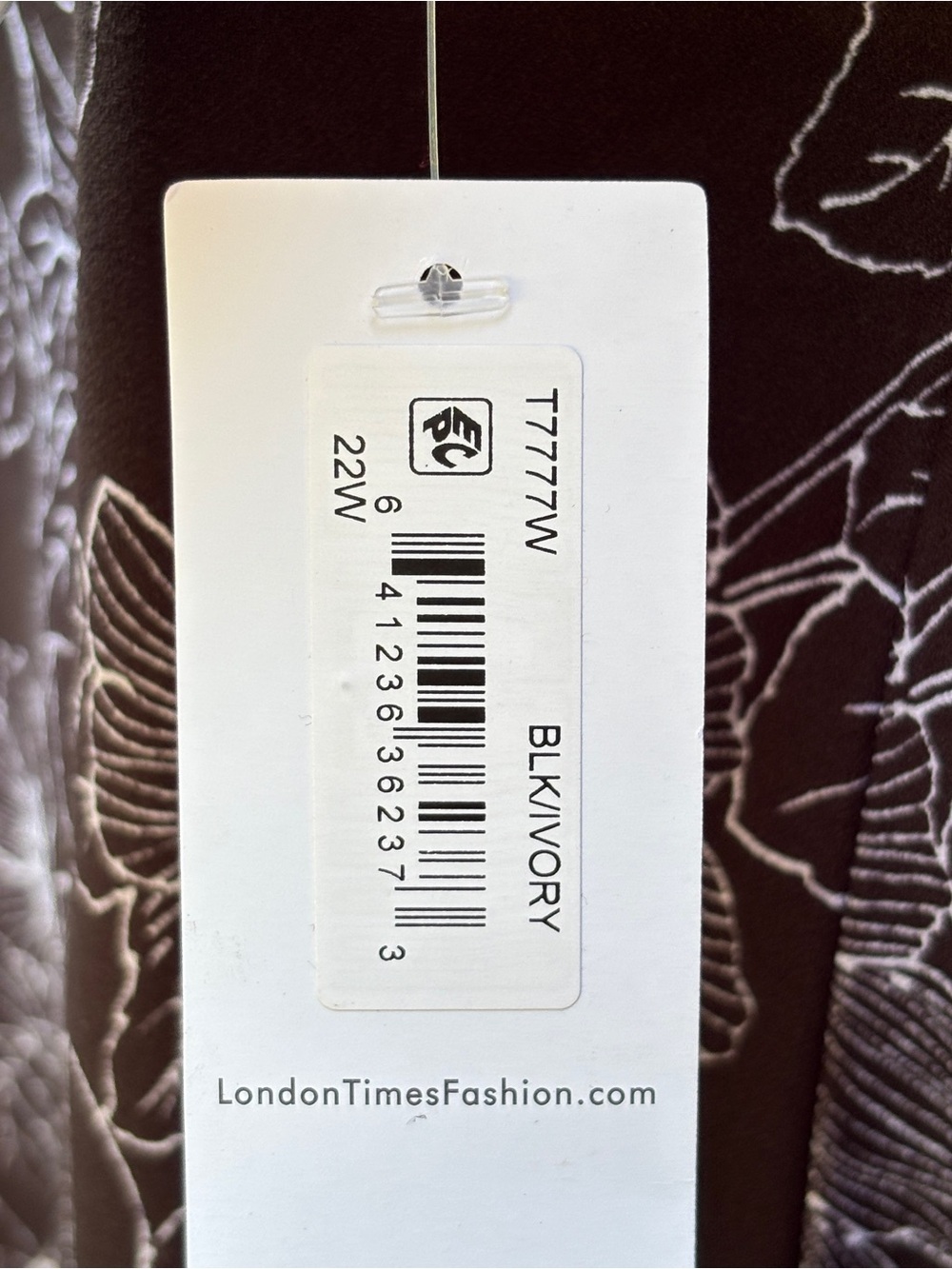 London Times Women's A-line Dress Floral Black & White Size 22W MSRP $89 - Picture 11 of 12